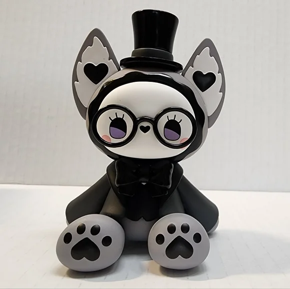 EMMA'S WEDDING BRIDEGROOM WOLF - Picture 2 of 5